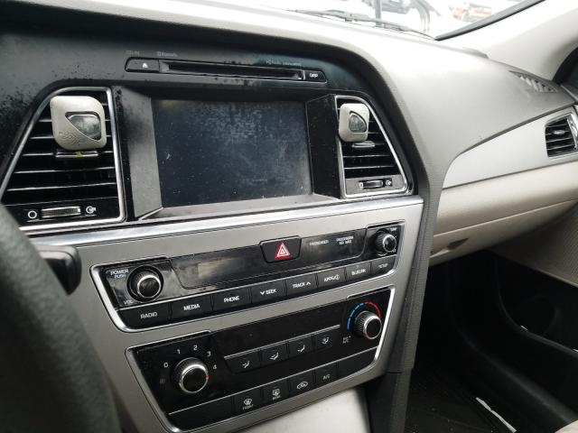 Photo 8 VIN: 5NPE24AFXGH337749 - HYUNDAI SONATA SE 