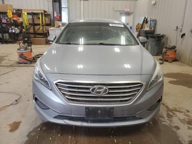 Photo 4 VIN: 5NPE24AFXGH341350 - HYUNDAI SONATA SE 