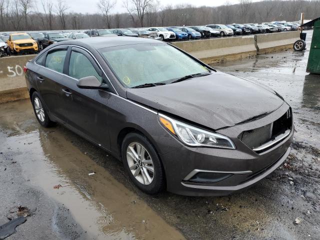 Photo 3 VIN: 5NPE24AFXGH342577 - HYUNDAI SONATA SE 