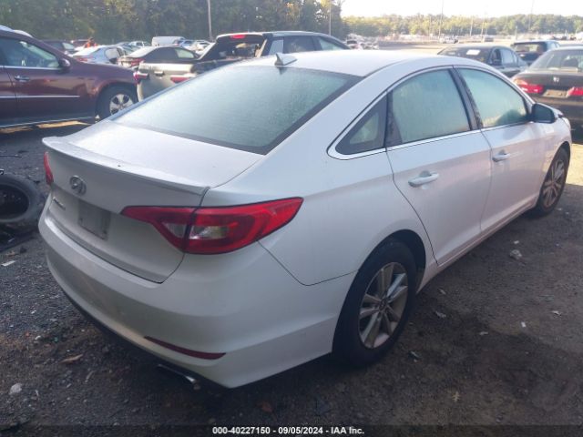 Photo 3 VIN: 5NPE24AFXGH358326 - HYUNDAI SONATA 