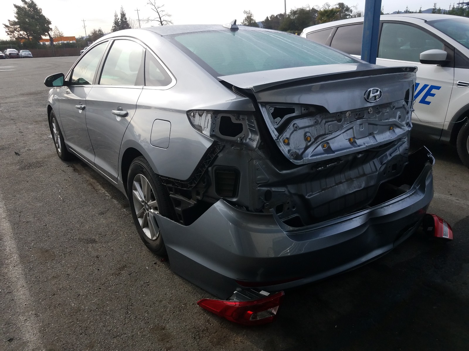 Photo 2 VIN: 5NPE24AFXGH359105 - HYUNDAI SONATA 