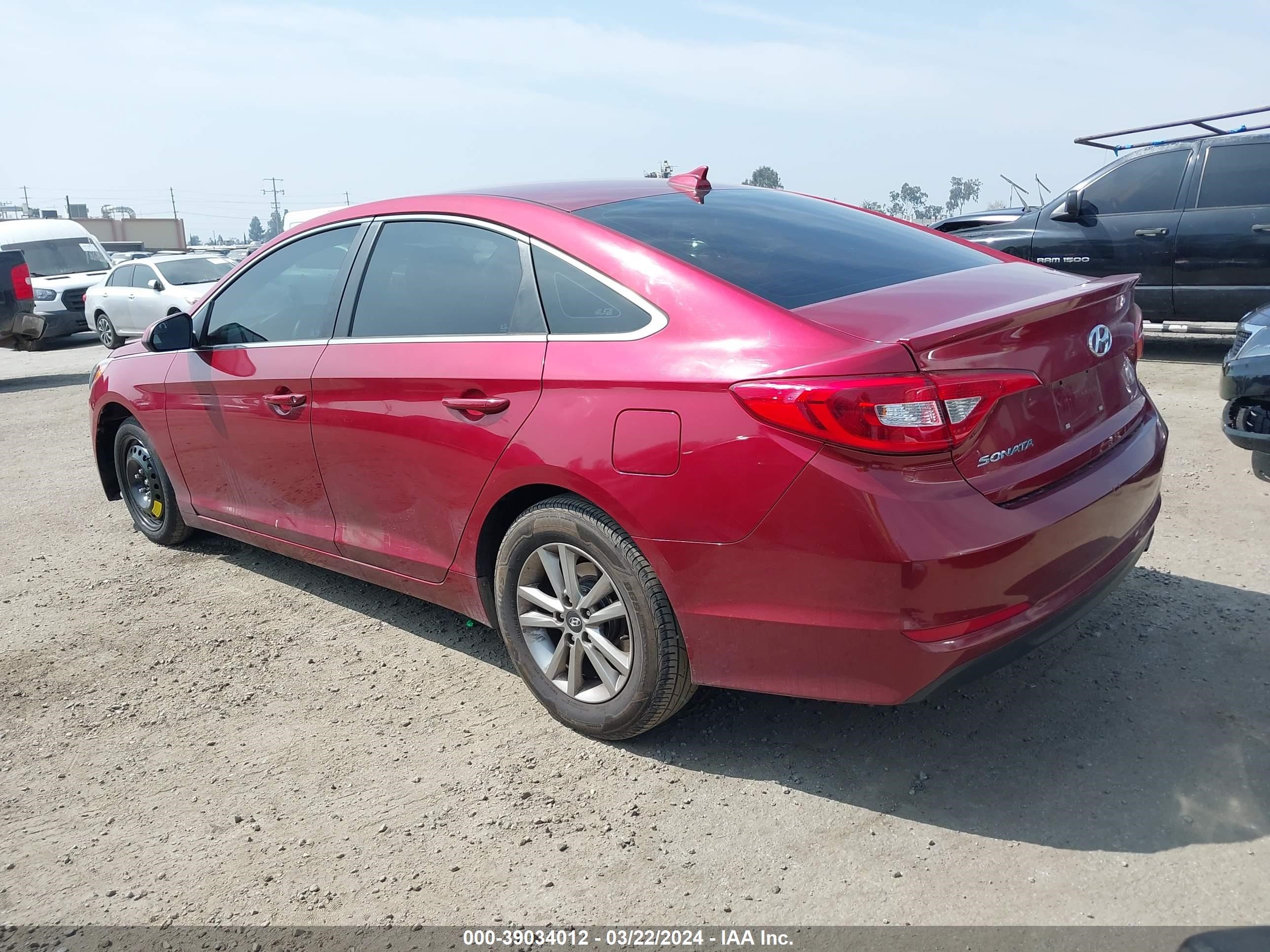 Photo 2 VIN: 5NPE24AFXGH360366 - HYUNDAI SONATA 