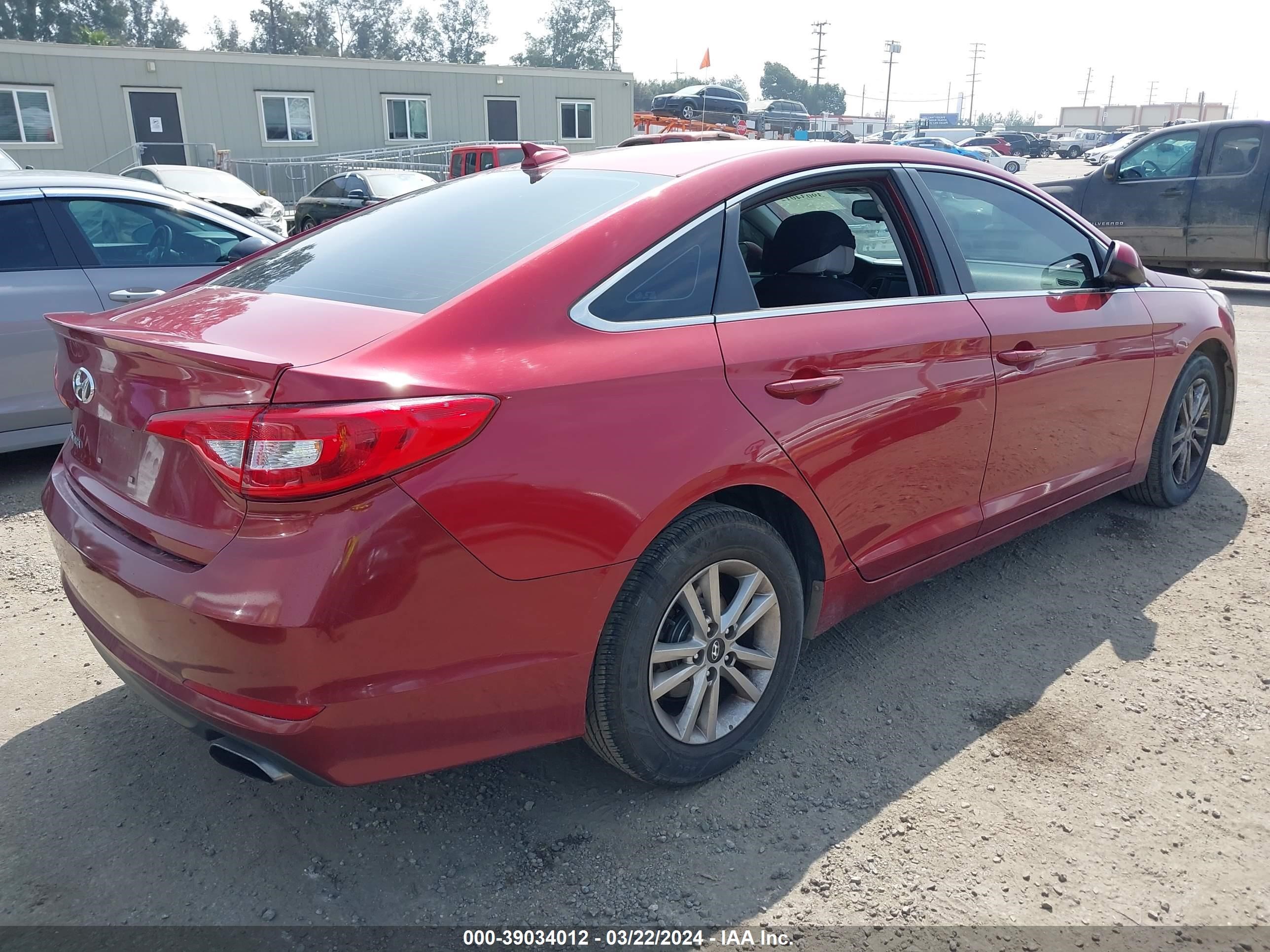 Photo 3 VIN: 5NPE24AFXGH360366 - HYUNDAI SONATA 