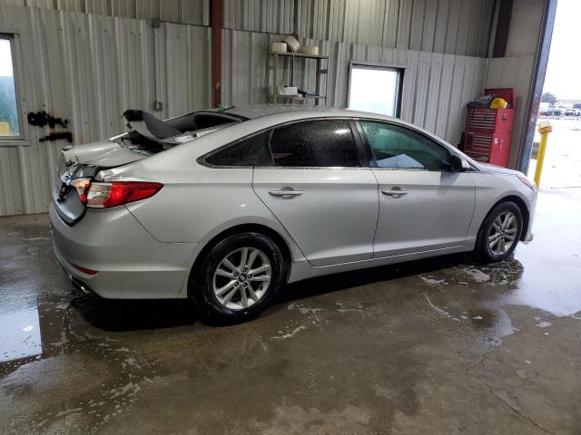 Photo 2 VIN: 5NPE24AFXGH361470 - HYUNDAI SONATA SE 