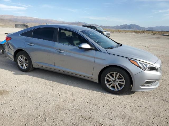 Photo 3 VIN: 5NPE24AFXGH367947 - HYUNDAI SONATA SE 