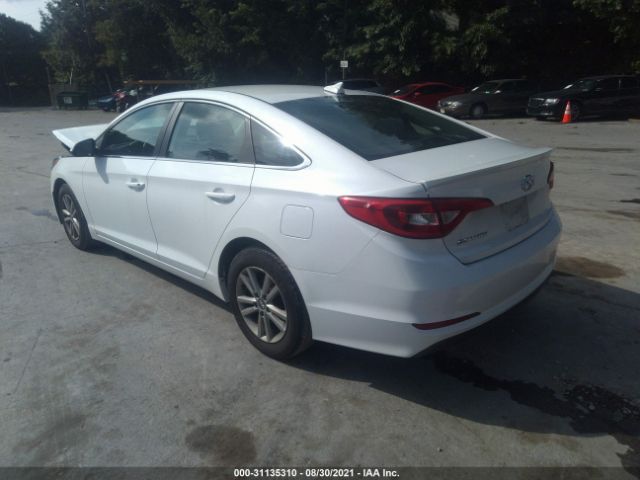 Photo 2 VIN: 5NPE24AFXGH369679 - HYUNDAI SONATA 