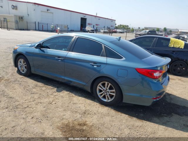 Photo 2 VIN: 5NPE24AFXGH371917 - HYUNDAI SONATA 