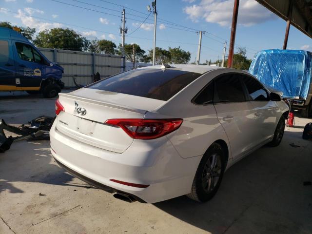 Photo 3 VIN: 5NPE24AFXGH372114 - HYUNDAI SONATA SE 