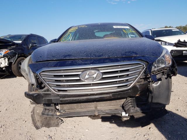 Photo 8 VIN: 5NPE24AFXGH372632 - HYUNDAI SONATA SE 