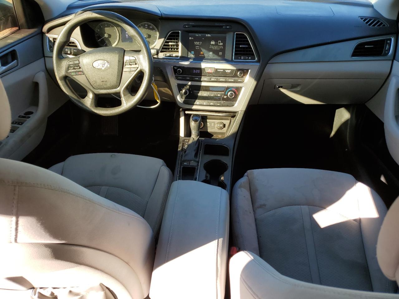 Photo 7 VIN: 5NPE24AFXGH376163 - HYUNDAI SONATA 