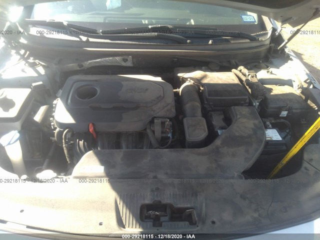 Photo 9 VIN: 5NPE24AFXGH377877 - HYUNDAI SONATA 