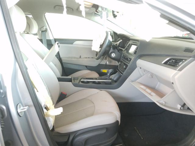 Photo 4 VIN: 5NPE24AFXGH379550 - HYUNDAI SONATA 