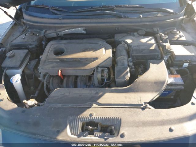 Photo 9 VIN: 5NPE24AFXGH397367 - HYUNDAI SONATA 