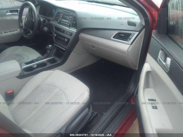 Photo 4 VIN: 5NPE24AFXGH410246 - HYUNDAI SONATA 