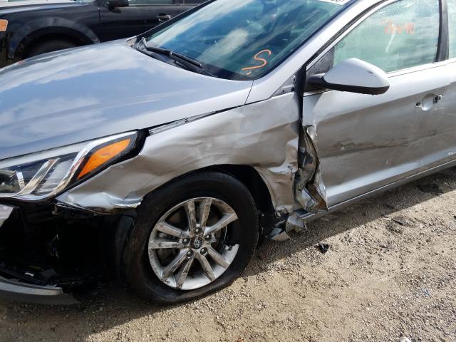 Photo 8 VIN: 5NPE24AFXGH418895 - HYUNDAI SONATA SE 