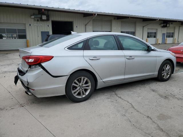 Photo 2 VIN: 5NPE24AFXHH443748 - HYUNDAI SONATA SE 