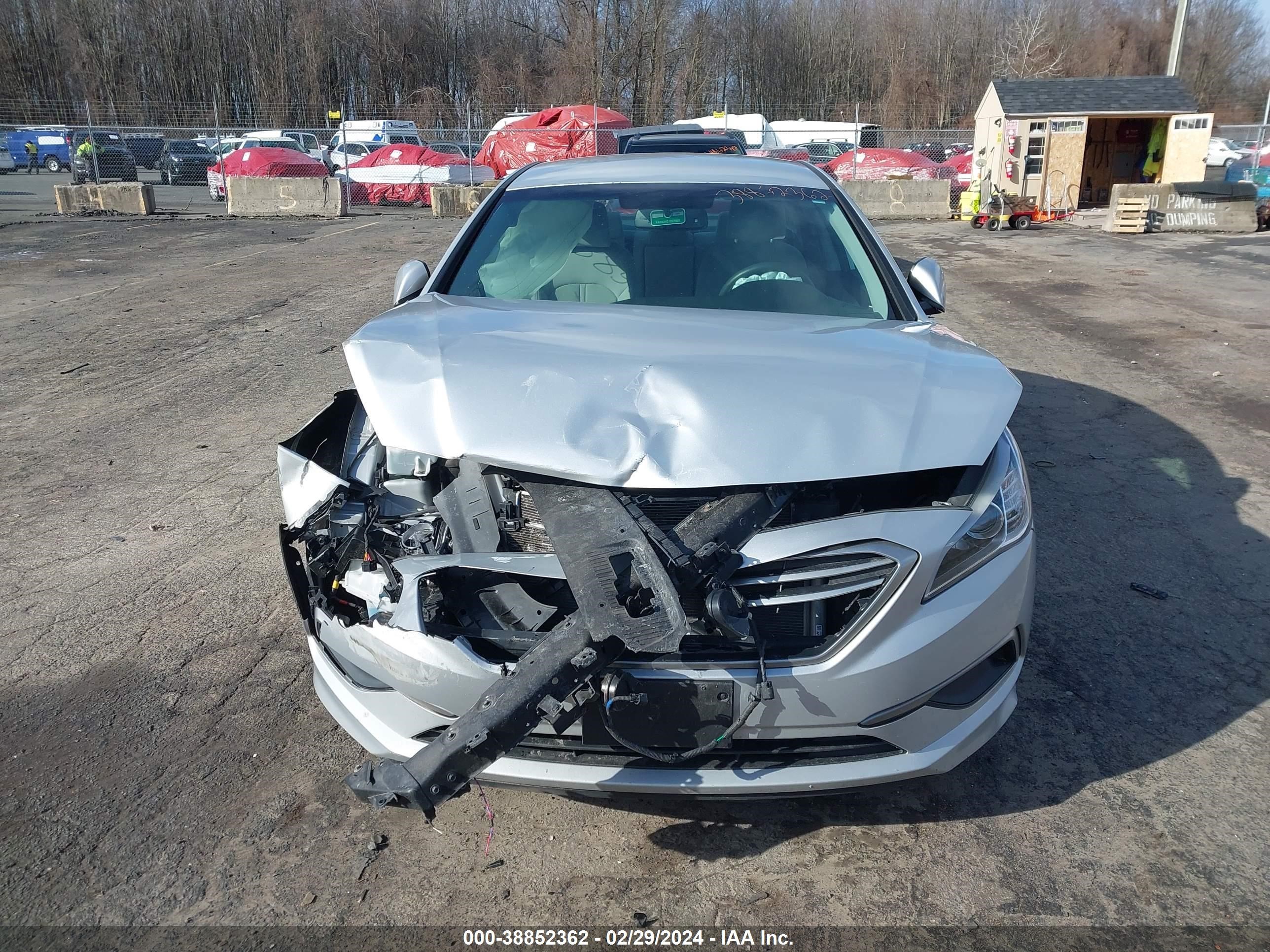 Photo 5 VIN: 5NPE24AFXHH449033 - HYUNDAI SONATA 