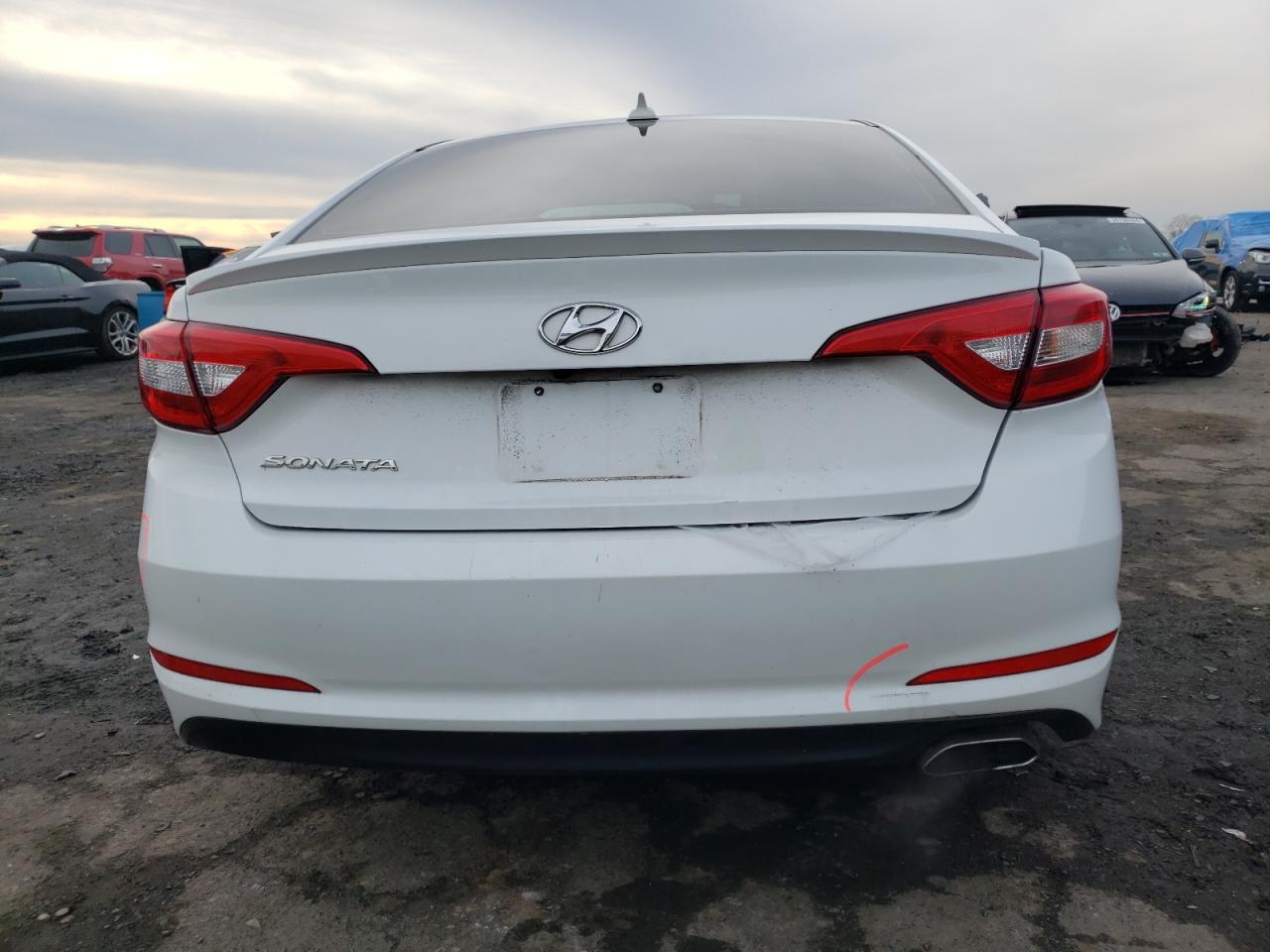 Photo 5 VIN: 5NPE24AFXHH450246 - HYUNDAI SONATA 