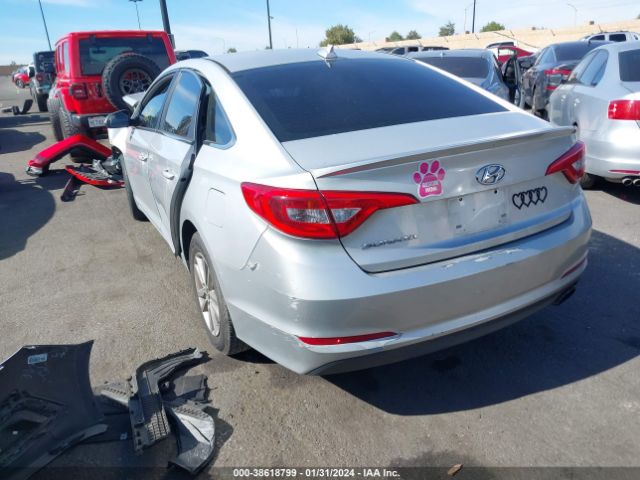 Photo 2 VIN: 5NPE24AFXHH453292 - HYUNDAI SONATA 