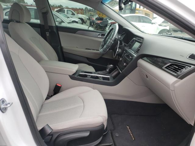 Photo 4 VIN: 5NPE24AFXHH453406 - HYUNDAI SONATA SE 