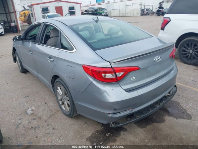 Photo 2 VIN: 5NPE24AFXHH457228 - HYUNDAI SONATA 