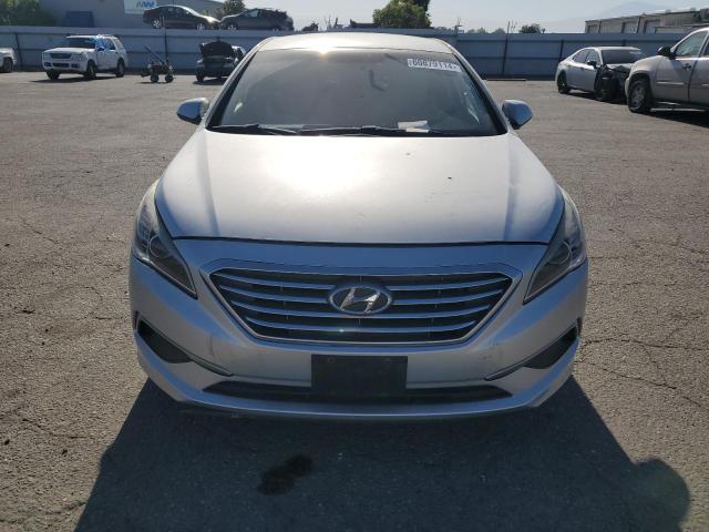 Photo 4 VIN: 5NPE24AFXHH461991 - HYUNDAI SONATA 