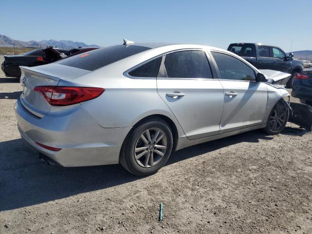 Photo 2 VIN: 5NPE24AFXHH483196 - HYUNDAI SONATA SE 