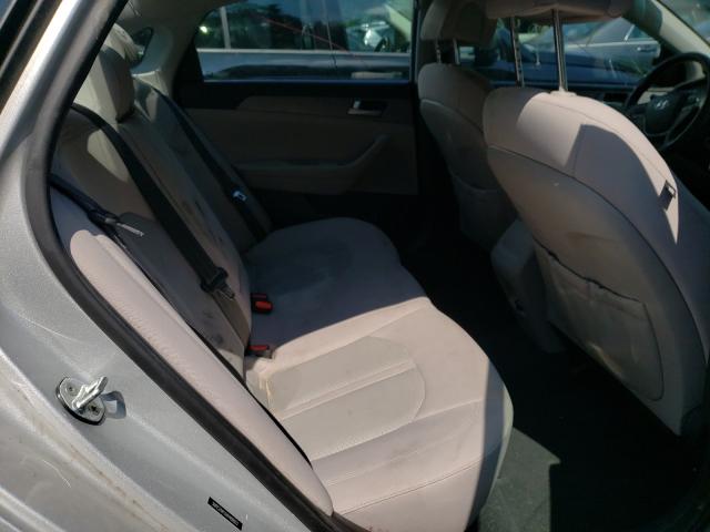 Photo 5 VIN: 5NPE24AFXHH486003 - HYUNDAI SONATA SE 