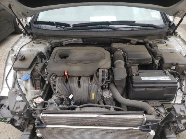 Photo 6 VIN: 5NPE24AFXHH486003 - HYUNDAI SONATA SE 