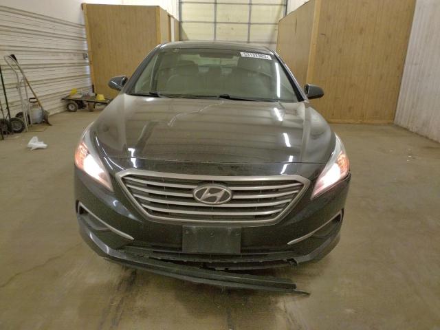 Photo 4 VIN: 5NPE24AFXHH487376 - HYUNDAI SONATA SE 