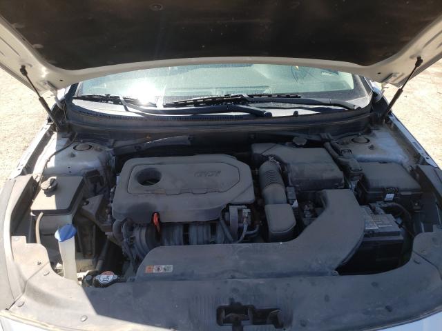 Photo 6 VIN: 5NPE24AFXHH493422 - HYUNDAI SONATA SE 