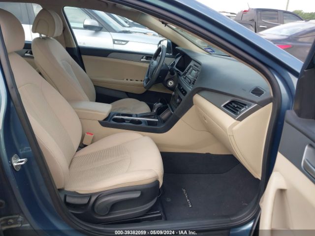 Photo 4 VIN: 5NPE24AFXHH513152 - HYUNDAI SONATA 