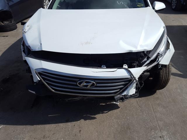 Photo 8 VIN: 5NPE24AFXHH516729 - HYUNDAI SONATA SE 