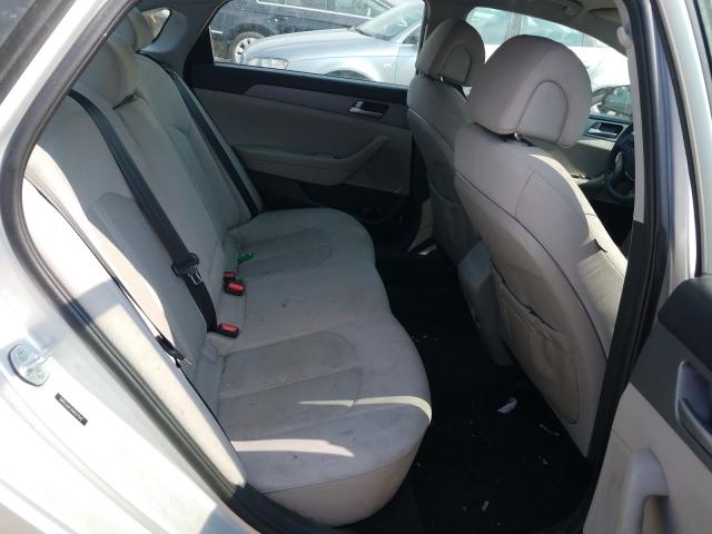 Photo 5 VIN: 5NPE24AFXHH517542 - HYUNDAI SONATA SE 