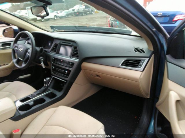 Photo 4 VIN: 5NPE24AFXHH523356 - HYUNDAI SONATA 