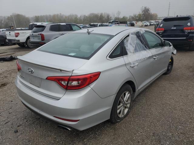 Photo 3 VIN: 5NPE24AFXHH532851 - HYUNDAI SONATA SE 