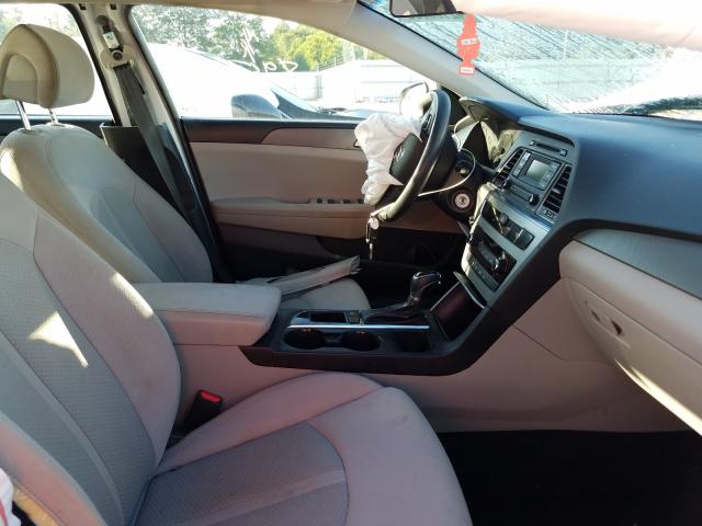 Photo 4 VIN: 5NPE24AFXHH533000 - HYUNDAI SONATA SE 