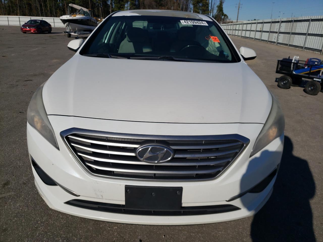 Photo 4 VIN: 5NPE24AFXHH533174 - HYUNDAI SONATA 