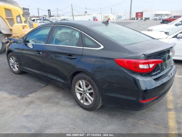 Photo 2 VIN: 5NPE24AFXHH538410 - HYUNDAI SONATA 