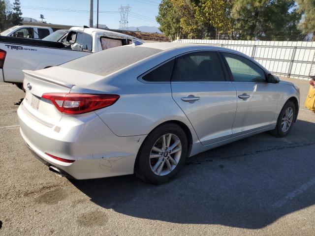 Photo 2 VIN: 5NPE24AFXHH541159 - HYUNDAI SONATA SE 