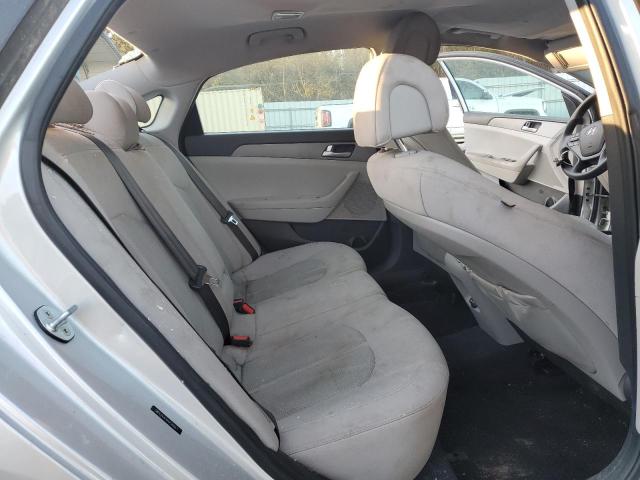 Photo 9 VIN: 5NPE24AFXHH546667 - HYUNDAI SONATA SE 