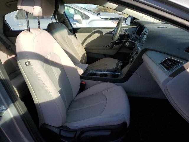 Photo 4 VIN: 5NPE24AFXHH547866 - HYUNDAI SONATA SE 