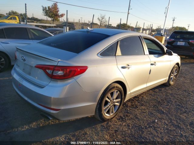 Photo 3 VIN: 5NPE24AFXHH561461 - HYUNDAI SONATA 