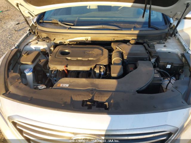 Photo 9 VIN: 5NPE24AFXHH561461 - HYUNDAI SONATA 