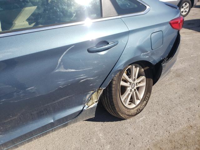 Photo 8 VIN: 5NPE24AFXHH563632 - HYUNDAI SONATA SE 