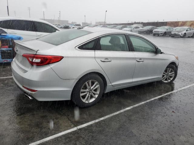 Photo 2 VIN: 5NPE24AFXHH572542 - HYUNDAI SONATA 