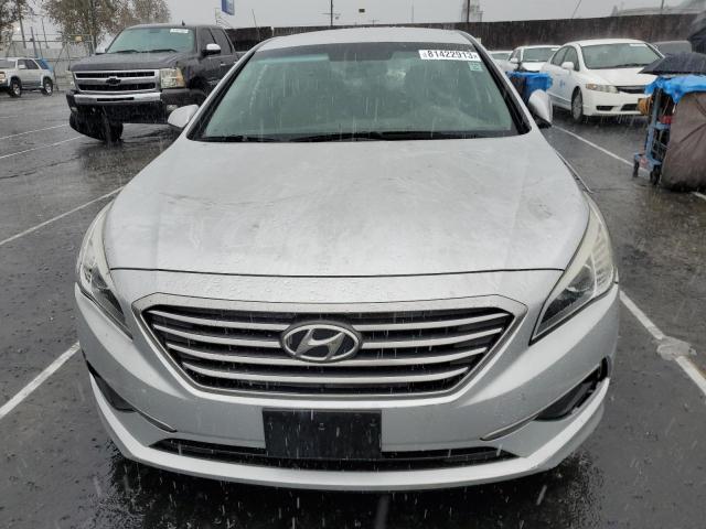 Photo 4 VIN: 5NPE24AFXHH572542 - HYUNDAI SONATA 