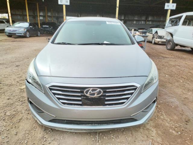 Photo 4 VIN: 5NPE24AFXHH573951 - HYUNDAI SONATA SE 