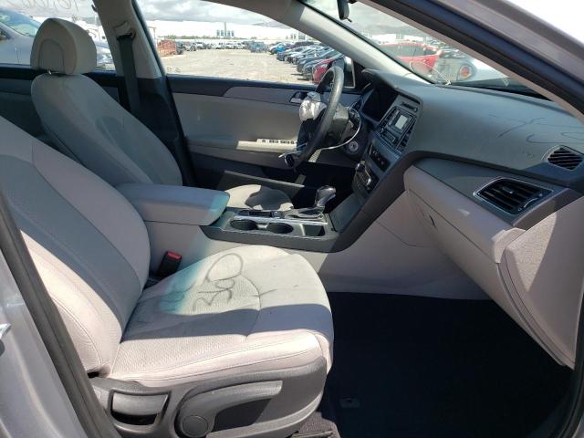 Photo 4 VIN: 5NPE24AFXHH575005 - HYUNDAI SONATA SE 