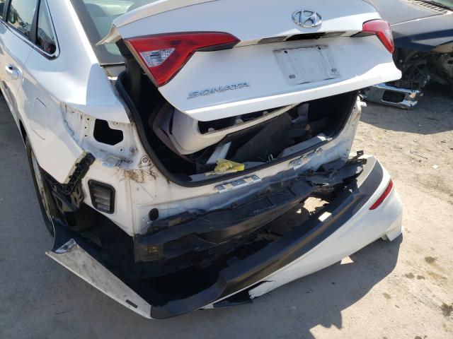 Photo 8 VIN: 5NPE24AFXHH578373 - HYUNDAI SONATA SE 